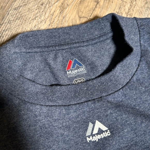 Majestic Gray New York Yankees Men's Tee Shirt - Picture 5 of 7